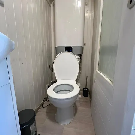 Lodge Maringotka U Lesa *